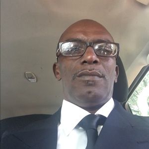 Meet your Posher, Perry